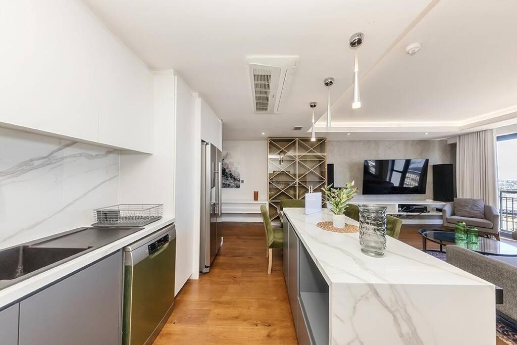 Luxury Penthouse In Woodstock Cidade Do Cabo